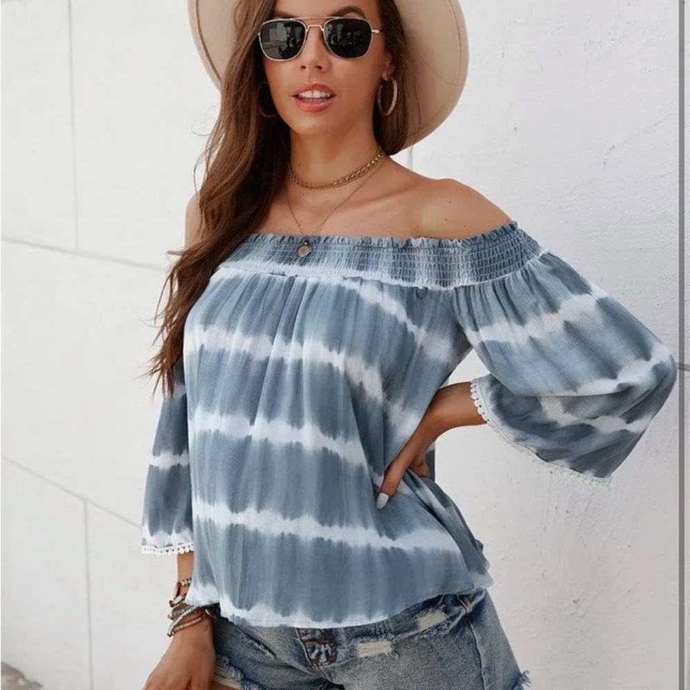 Off the Shoulder Gray Tie Dye Top ☮️